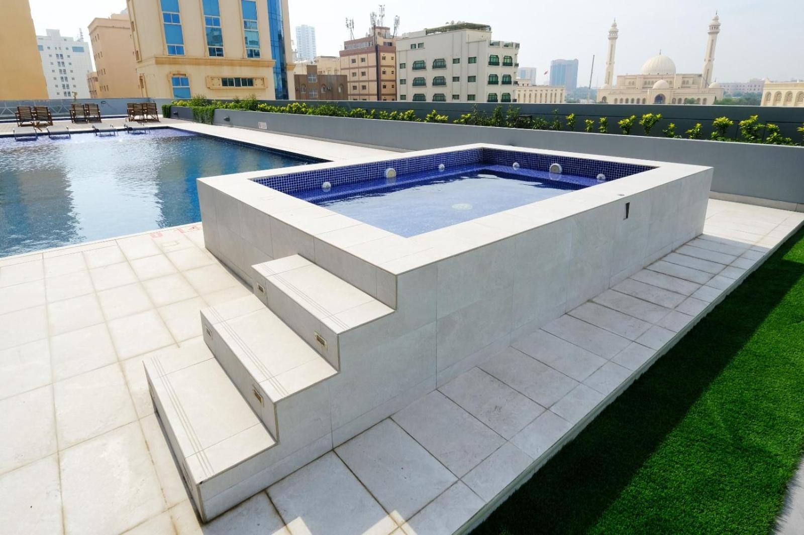 Farhan Tower Manama Exterior photo