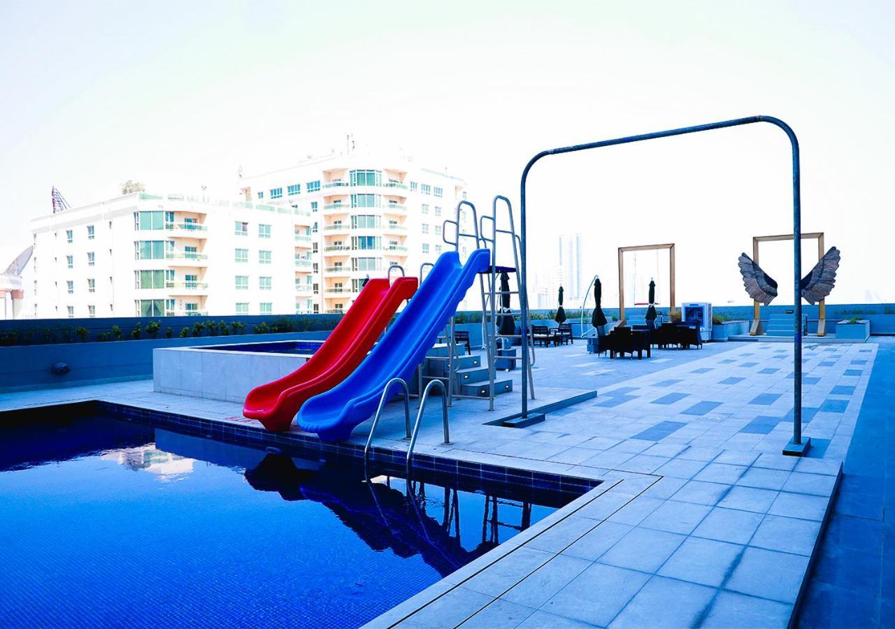Farhan Tower Manama Exterior photo