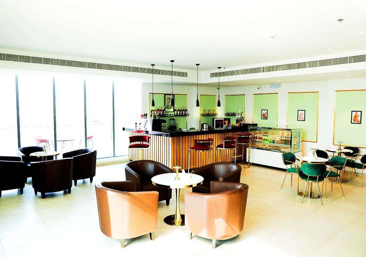 Farhan Tower Manama Exterior photo